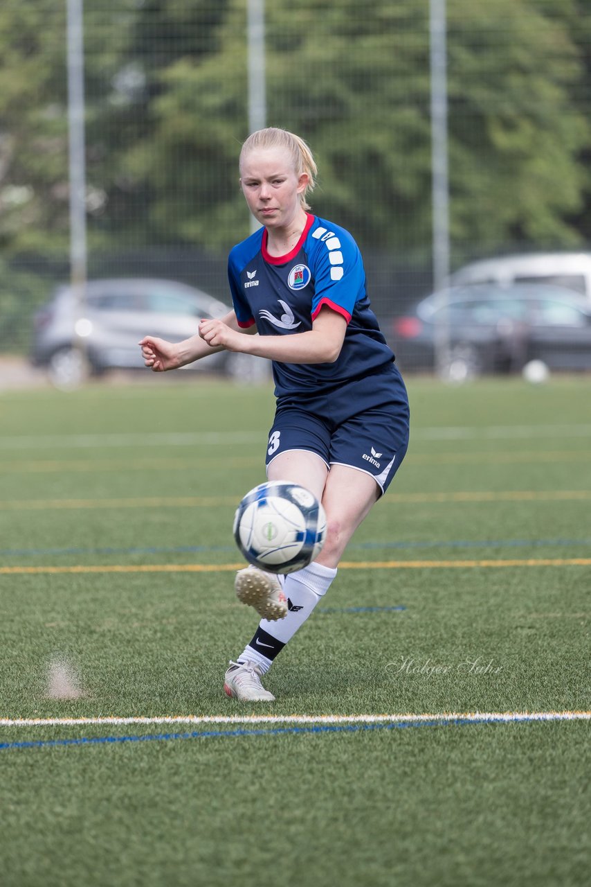 Bild 85 - wBJ Holsatia Elmshorn - VfL Pinneberg : Ergebnis: 1:4